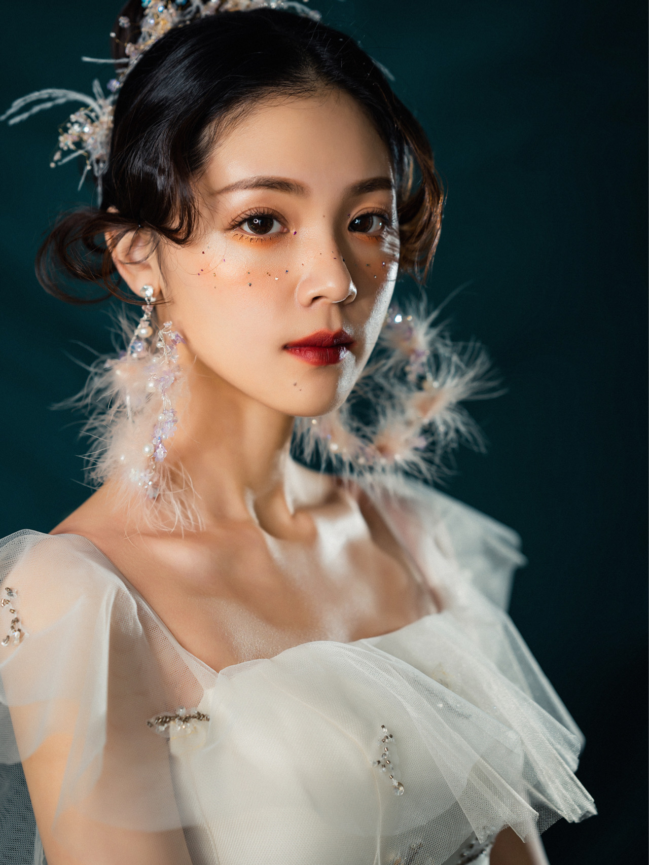 创意新娘妆分享——你是光中的精灵 闪烁着世间美好