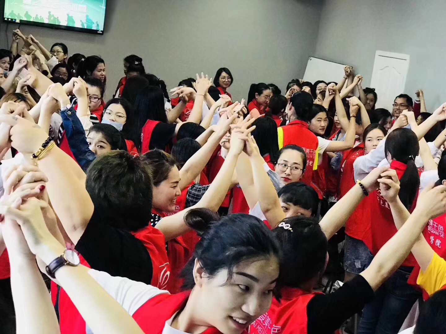 化妆护肤小窍门你知道嘛