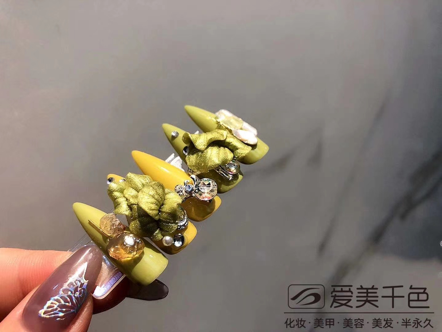 爱美千色美甲培训告诉你如何预防灰指甲！